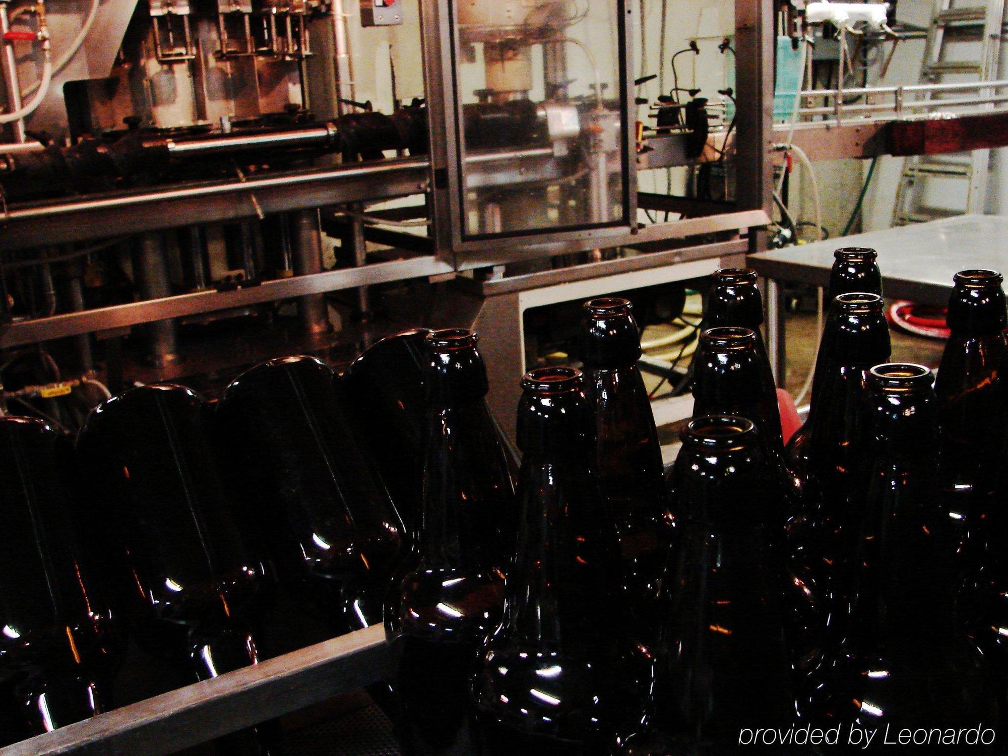 Howe Sound Inn & Brewing Company Squamish Restaurant photo